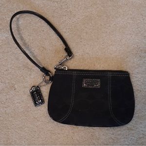 Woman's Wristlet